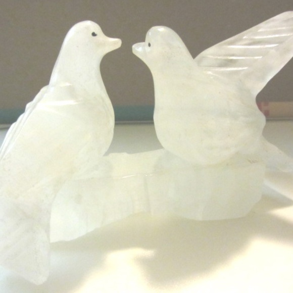 Pretty Pair of Frosted Glass Birds Art Sculpture - Picture 5 of 6